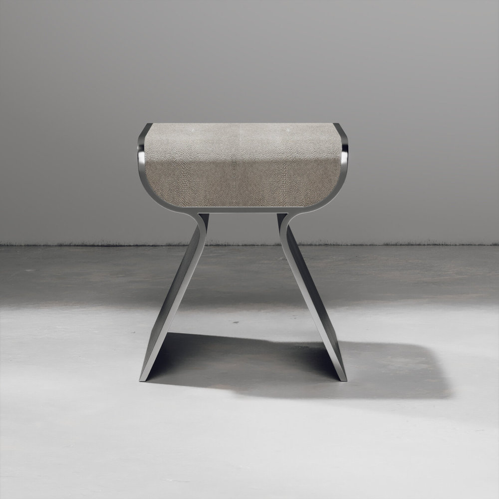 Dandy Stool in Shagreen wPolished凳子