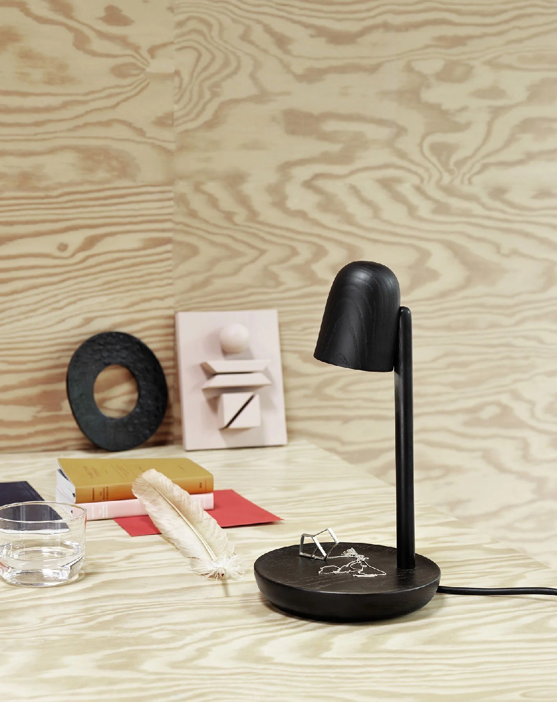 FOCUS TABLE LAMP台灯