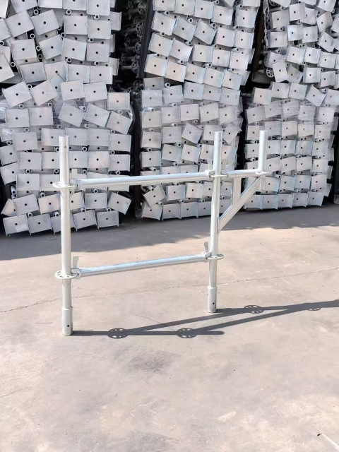 Factory Direct Sale Rosette Scaffold Ledger Layher Scaffold Ringlock Cantilever Bracket