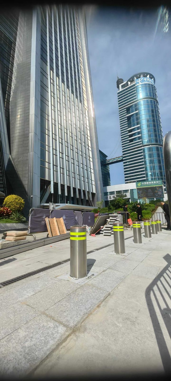 220GS-600 Automatic Hydraulic Bollard