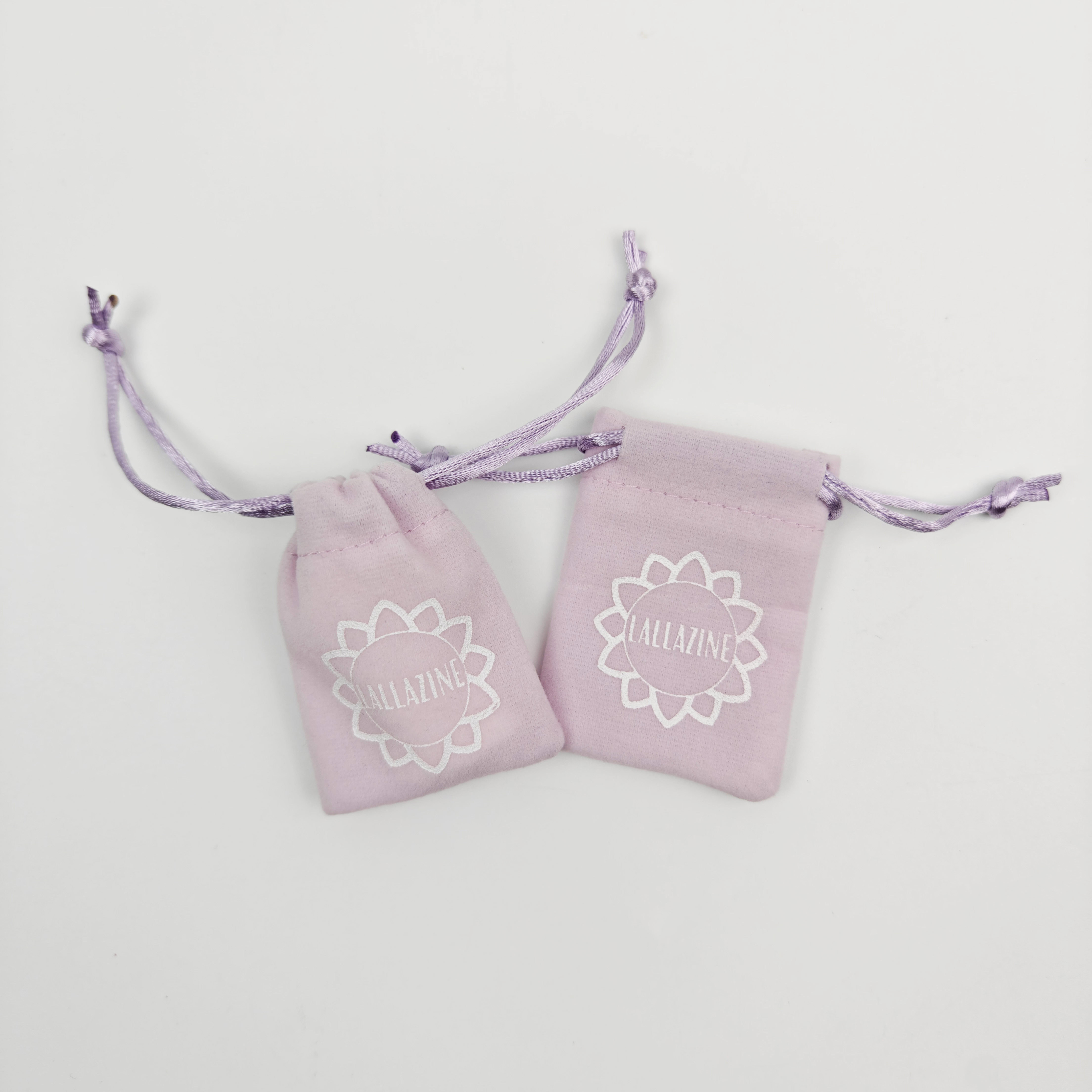 Wholesale Custom Screen Printing Velvet Gift Drawstring Dust Pouch Recyclable Cosmetic Hair Wig Velvet Packaging Pouch
