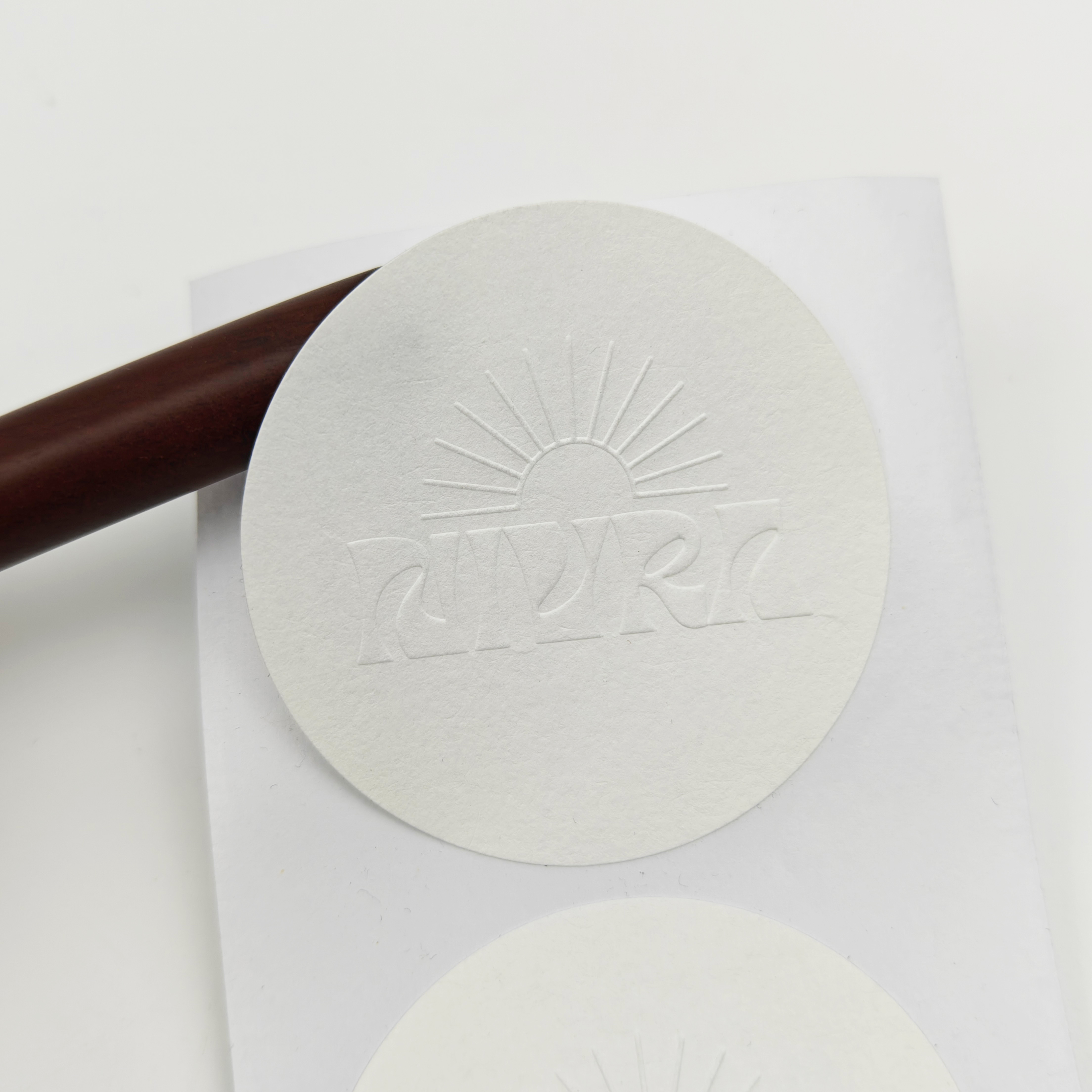 Custom Design White Textured Cotton Shape Paper Label Adhesive Sticker Eco-friendly Packaging Paper Adhesive Stickers