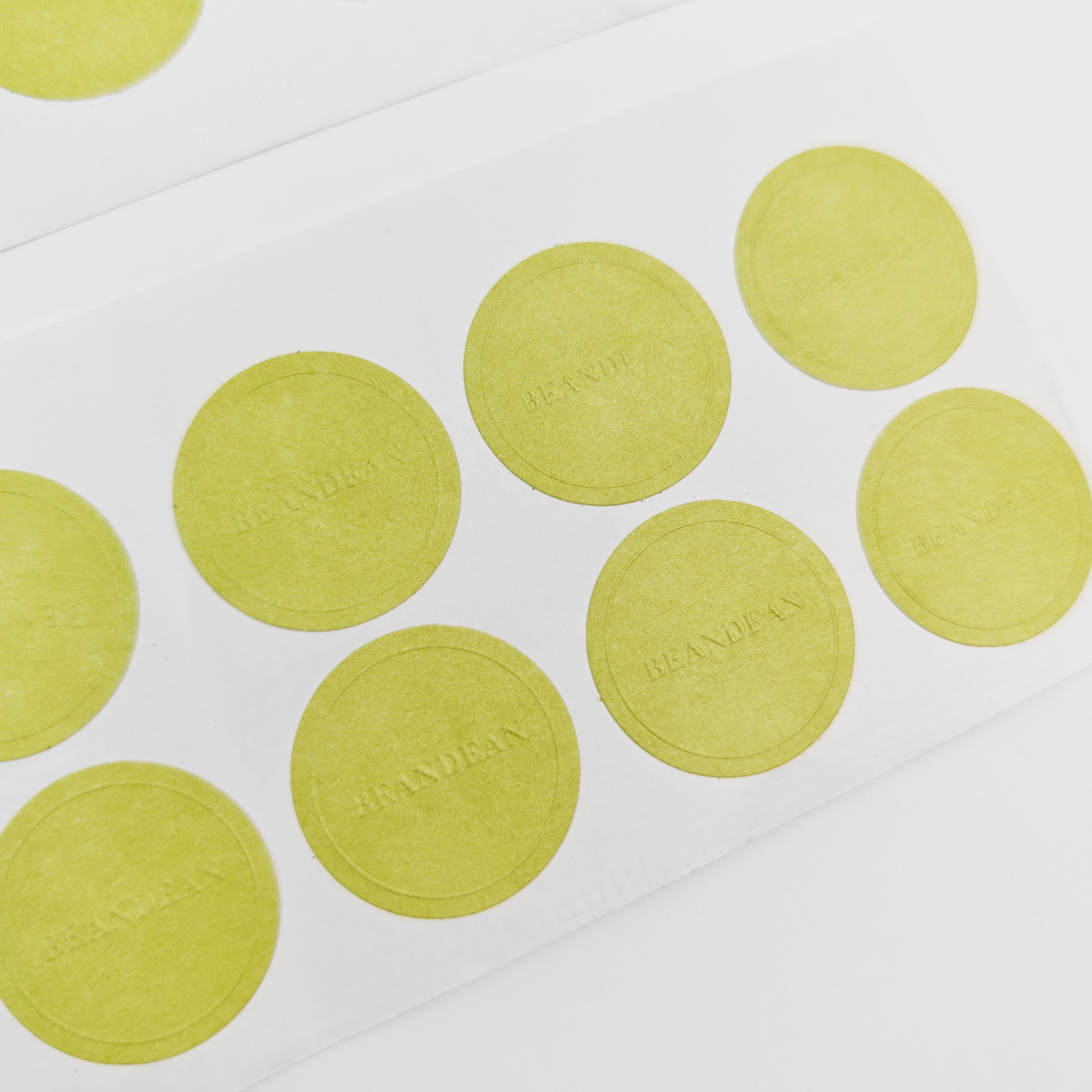 China Manufacturer Custom Printed Embossed Logo Cotton  Paper Adhesive Sticker for Grocery