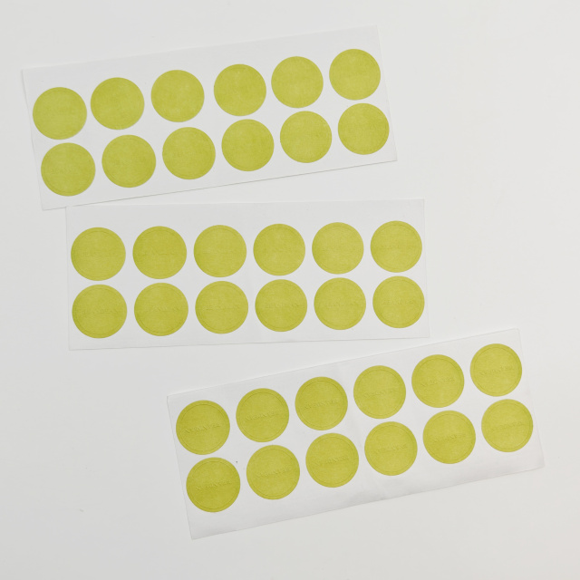 China Manufacturer Custom Printed Embossed Logo Cotton  Paper Adhesive Sticker for Grocery