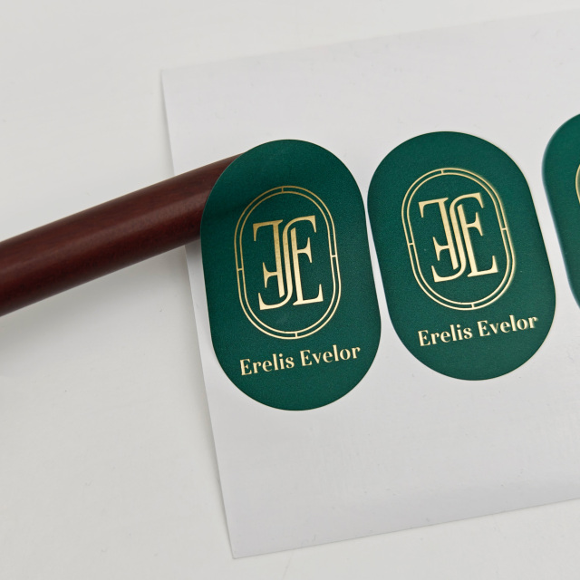 Custom Golden logo Adhesive Vinyl Oval Business Packaging Labels Sticker Eco-friendly Thank You Sticker for Small Business