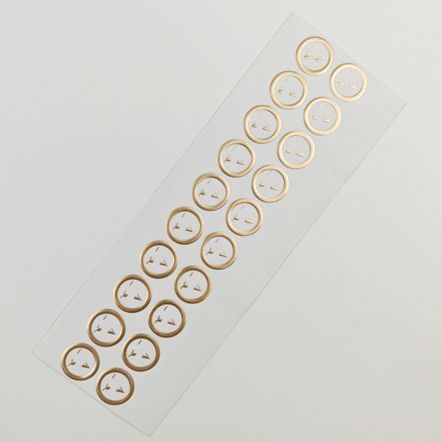 Luxury Gold Foil Embossed logo Stickers Custom High Quality Hot Stamping Round Gold Labels for Packaging
