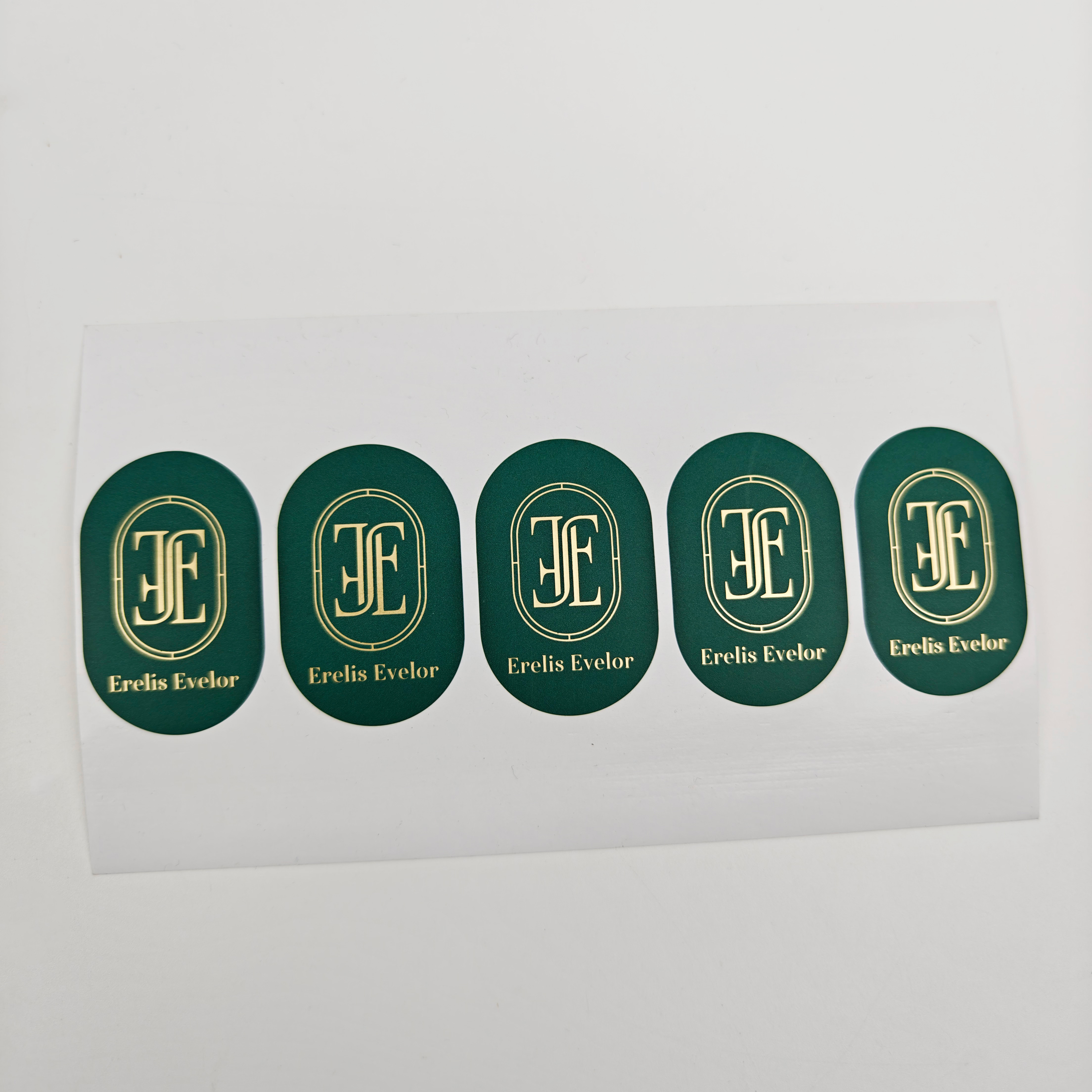 Custom Golden logo Adhesive Vinyl Oval Business Packaging Labels Sticker Eco-friendly Thank You Sticker for Small Business
