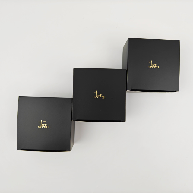 High Quality Custom Printed Gold Foil Logo OEM Black Packaging Boxes for Skincare Candles & Soap