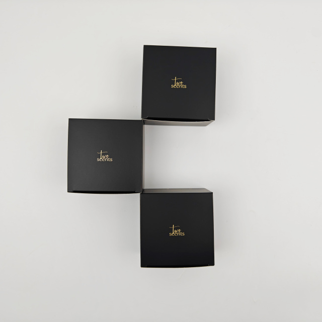 High Quality Custom Printed Gold Foil Logo OEM Black Packaging Boxes for Skincare Candles & Soap