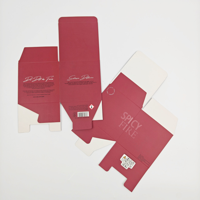 Recyclable 4C Printed UV Logo Candle Boxes For Small Business