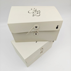 Customizable White Kraft Packaging Boxes With Insert For Luxury Candles