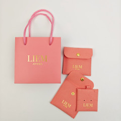 Custom Logo Ribbon Handle Paper Bags Luxury Gift & Shopping Bags for Clothing Retail & Boutiques