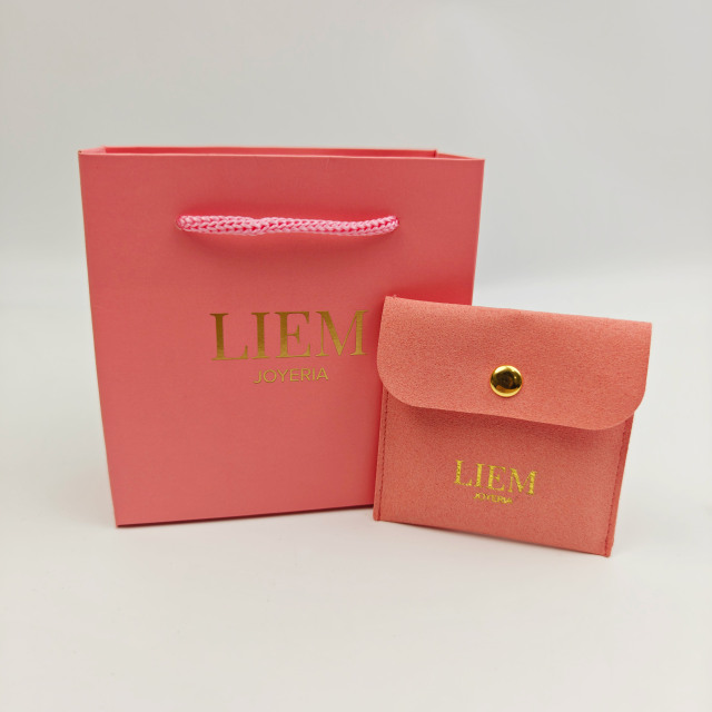 Custom Logo Ribbon Handle Paper Bags Luxury Gift & Shopping Bags for Clothing Retail & Boutiques