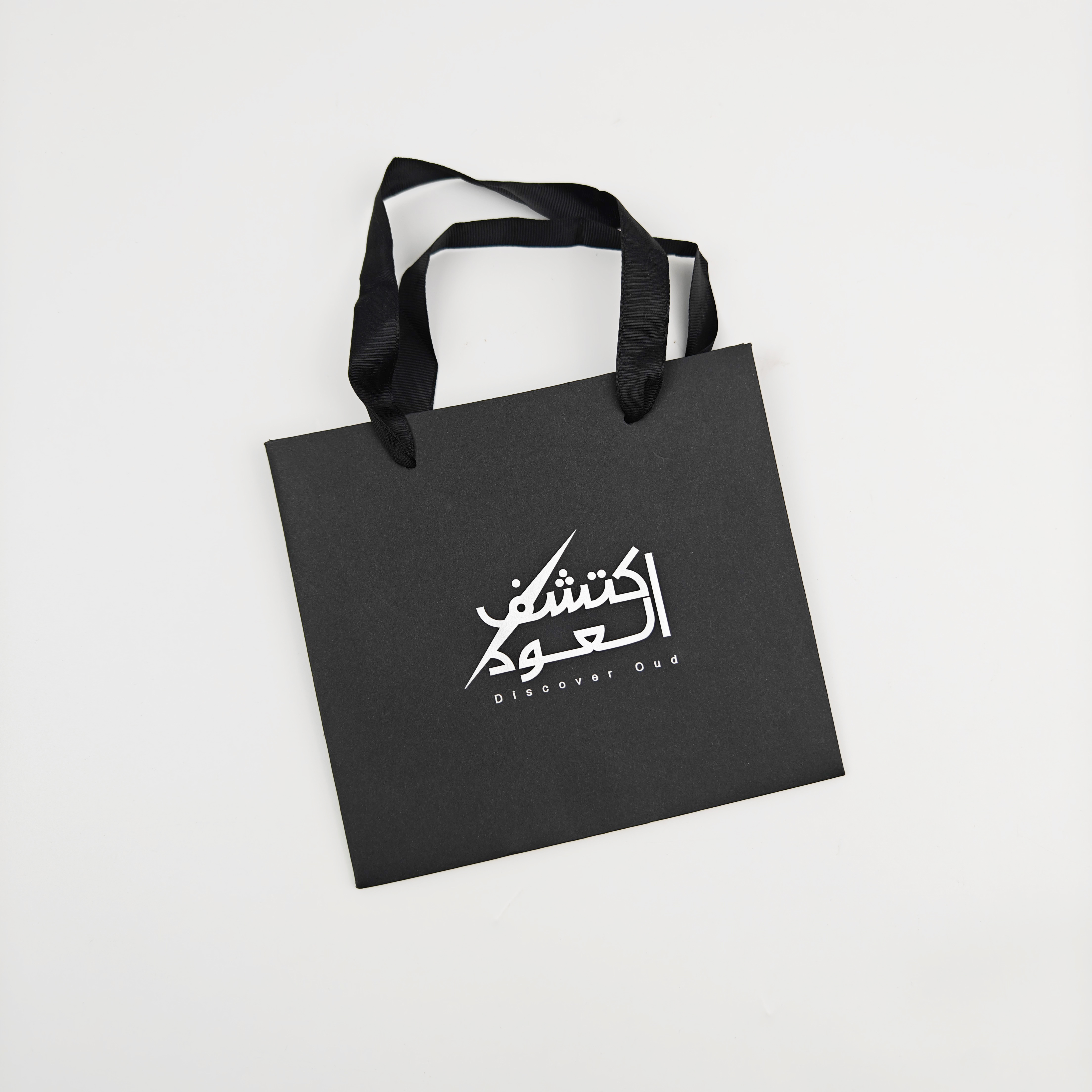 Custom Eco-Friendly Silver Logo Luxury Gift Bag with Ribbon For Cosmetics & Jewelry