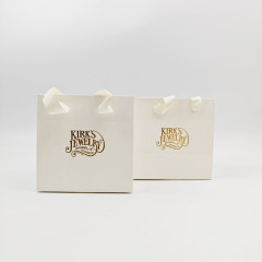 Gold Logo Luxury Paper Gift Bags Eco-Friendly Custom Shopping Bags with Handle for High-End Jewelry Brands