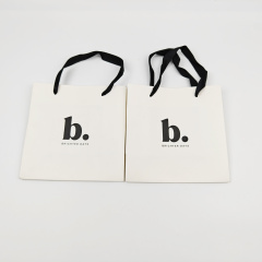 Luxury Custom Logo Paper Gift Bags Wholesale Paper Shopping Bags with Handles
