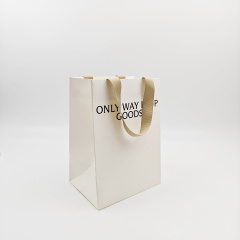 Custom Embossed Logo White Paper Gift Bags Eco-Friendly Premium Cardboard Wholesale Hot Selling Shopping Bags