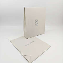 Eco-Friendly Biodegradable Silver Logo Envelope Paper Bags With Sticker