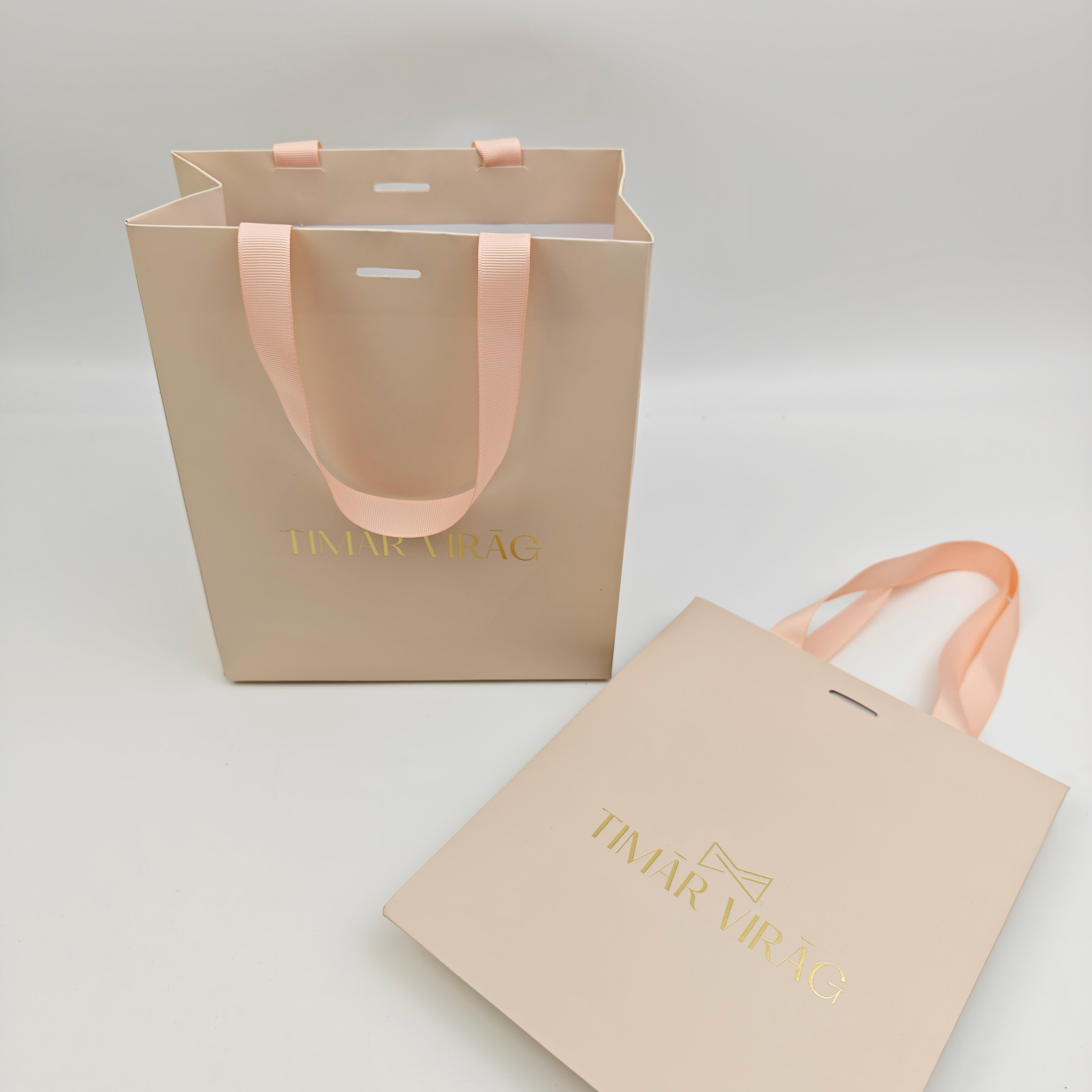 Custom Pink Luxury Paper Bag 250gsm Art Paper with Rope Handle for Jewelry Cosmetic Gift & Clothing Retail Packaging