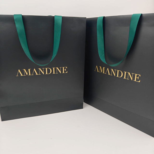 Custom Logo Printed Luxury Art Paper Gift & Shopping Bags for Clothing Underwear & Jewelry