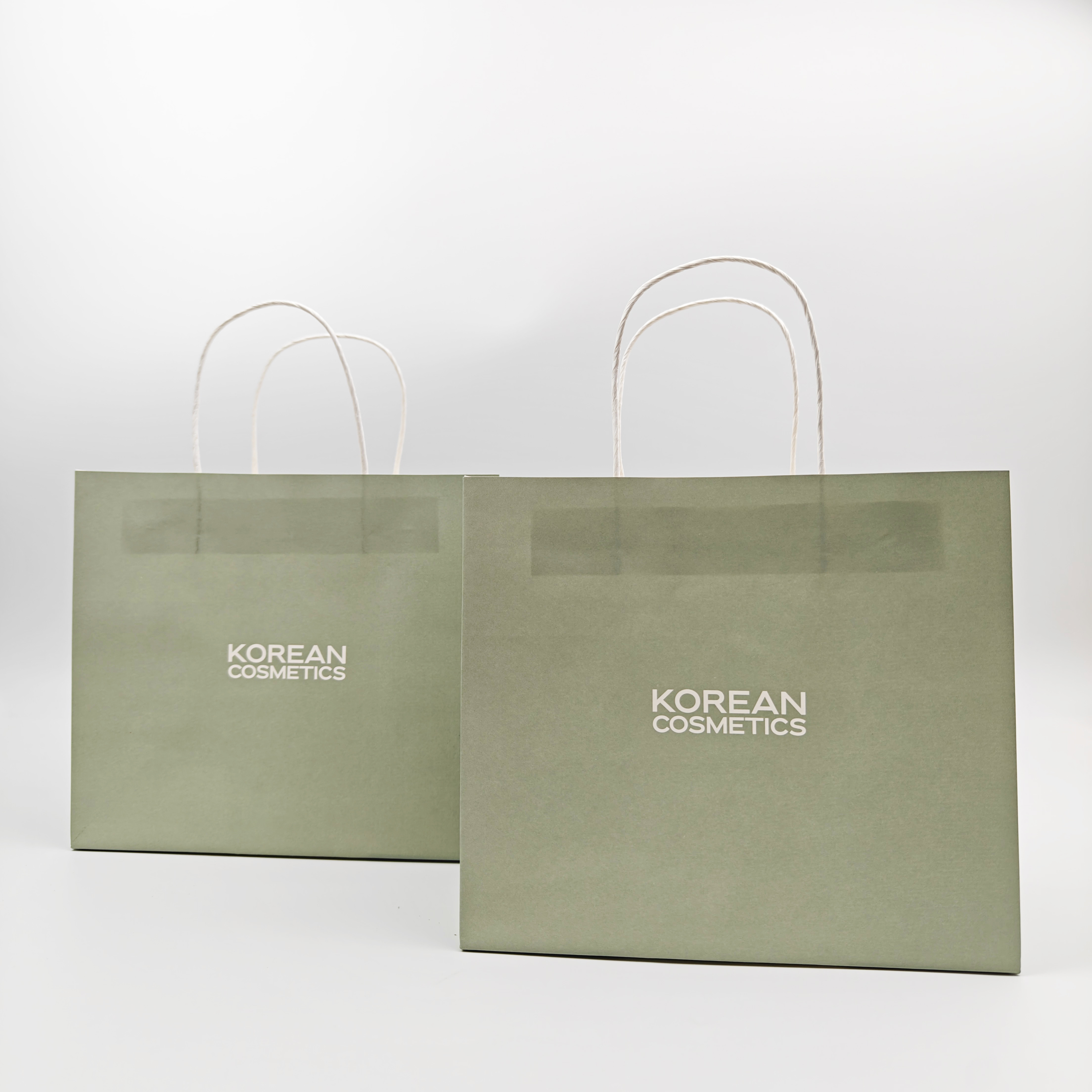 Custom Logo Luxury Green Paper Gift Bags Wholesale Packaging with Your Own Print for Clothing Small Business