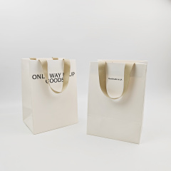 Custom Embossed Logo White Paper Gift Bags Eco-Friendly Premium Cardboard Wholesale Hot Selling Shopping Bags