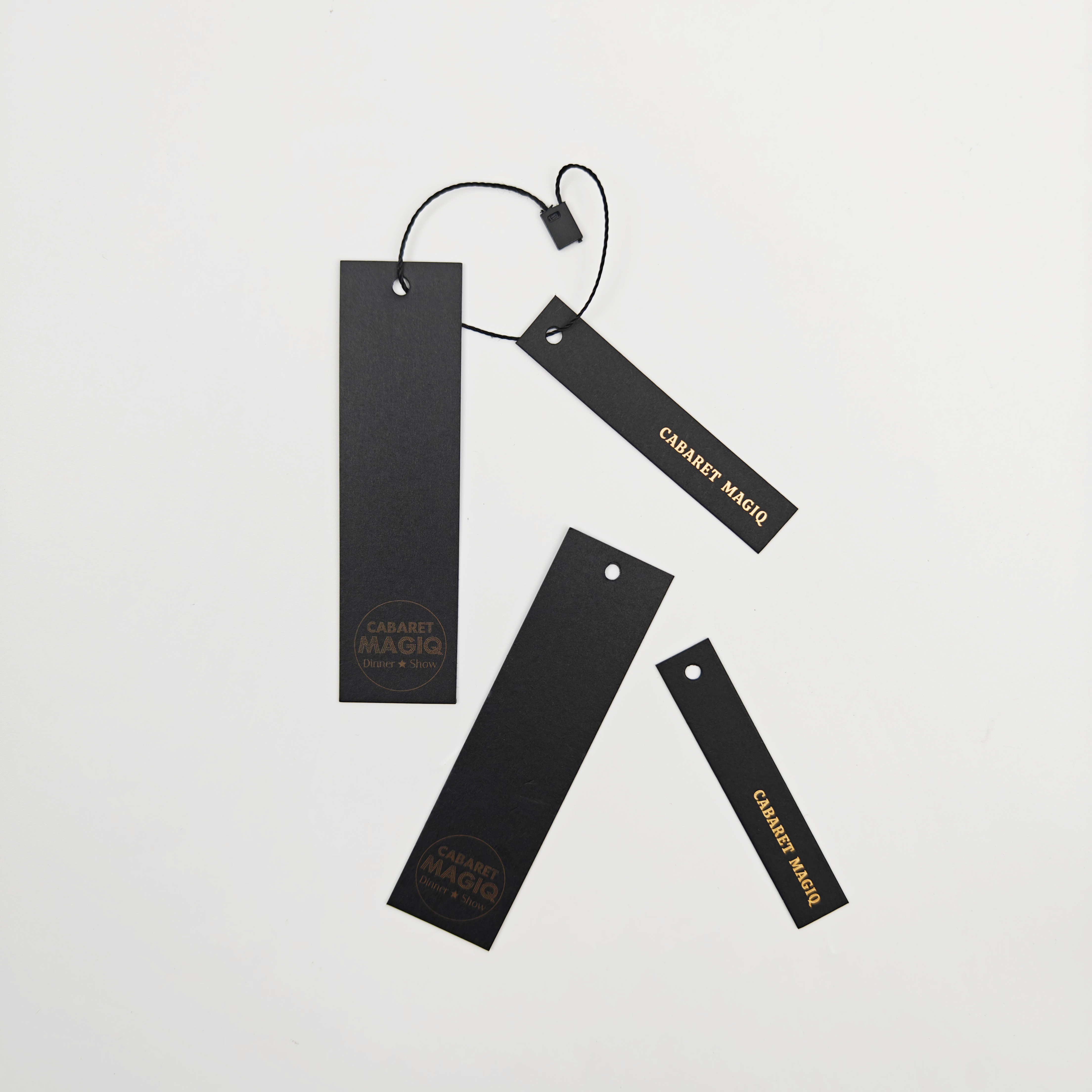 Custom Eco Recyclable Low MOQ Black Hang Tags with Hot Stamping Logo