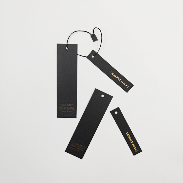 Custom Eco Recyclable Low MOQ Black Hang Tags with Hot Stamping Logo