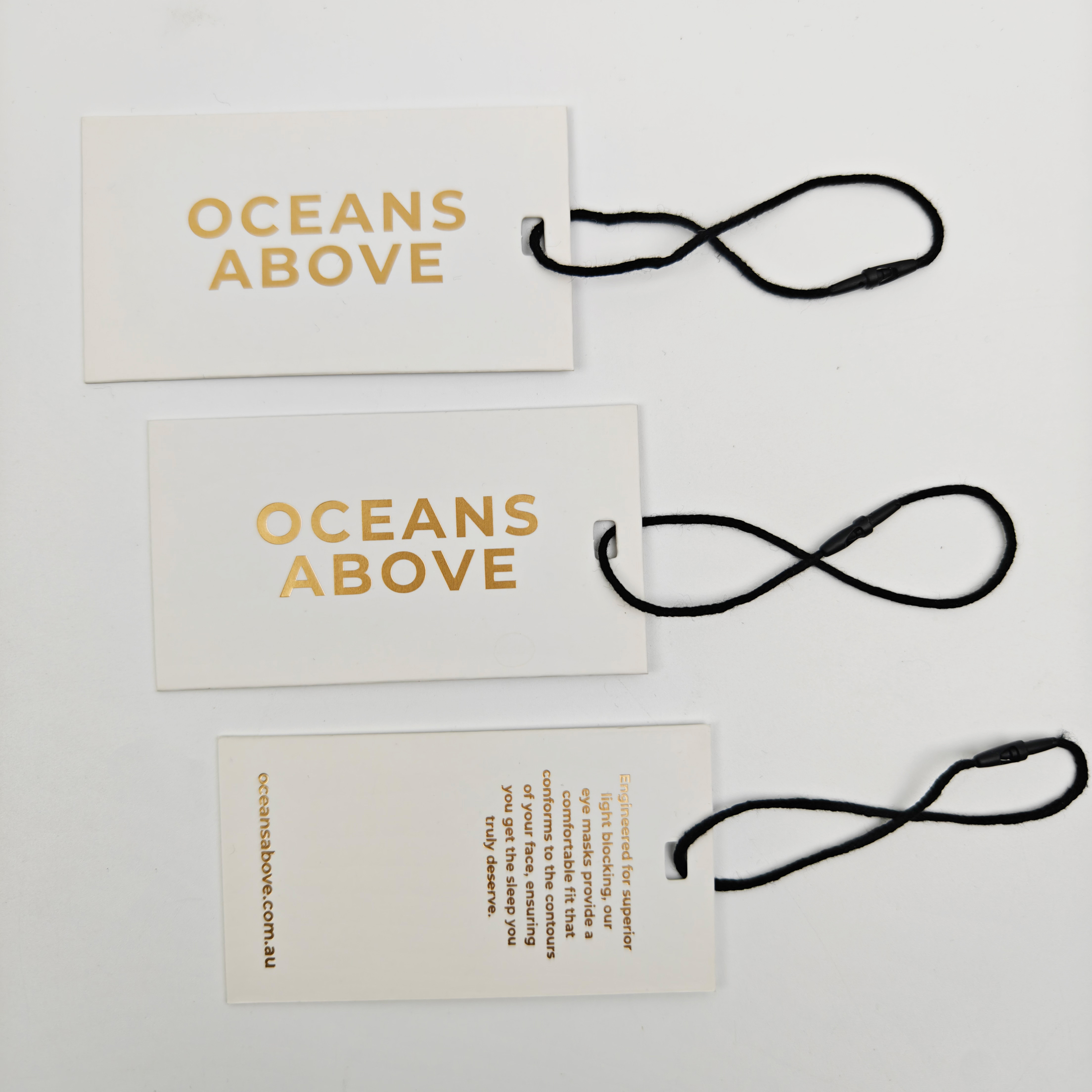 Wholesale Custom Thick Paper Hang Tags Eco-Friendly Luxury Garment Tag with Gold Logo