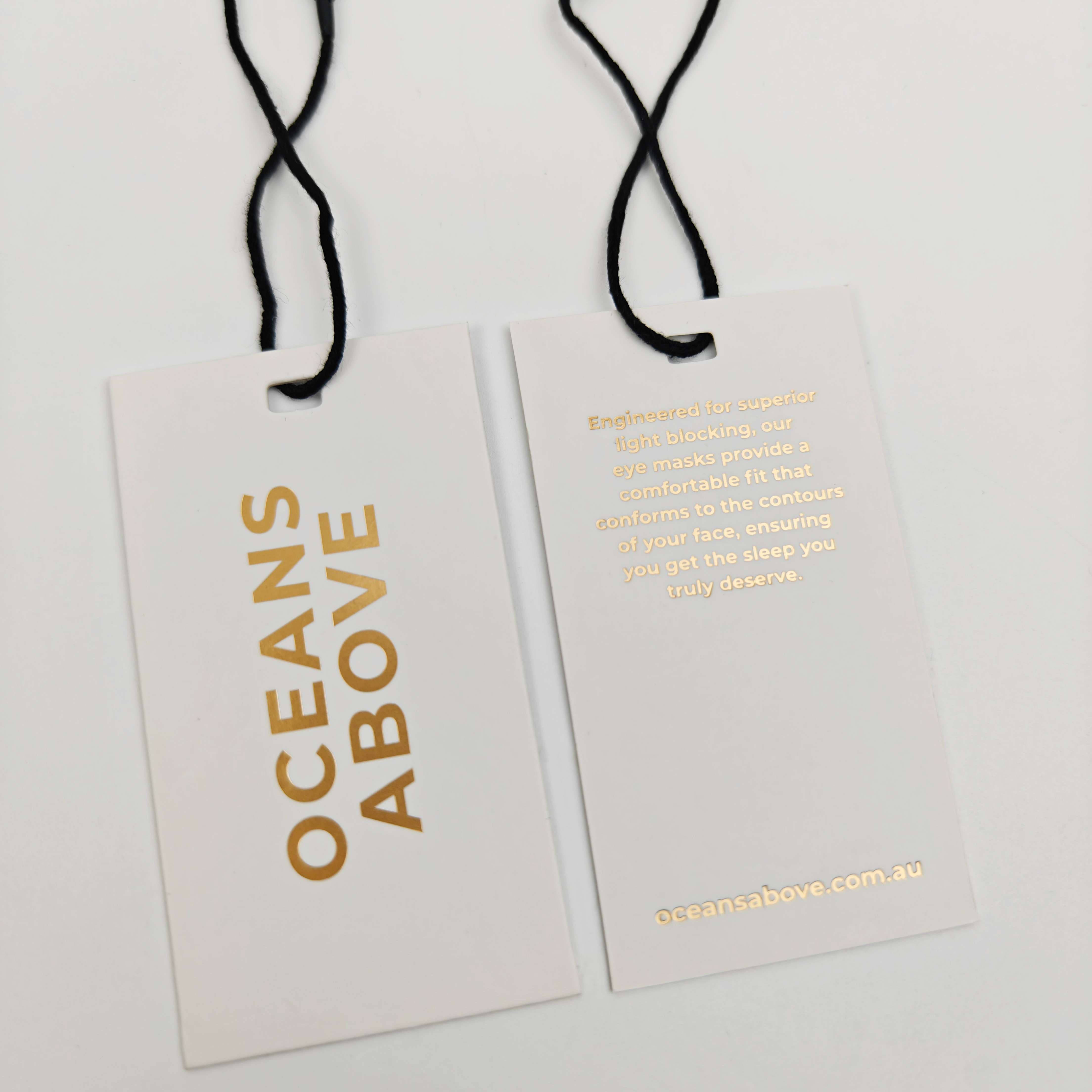 Wholesale Custom Thick Paper Hang Tags Eco-Friendly Luxury Garment Tag with Gold Logo
