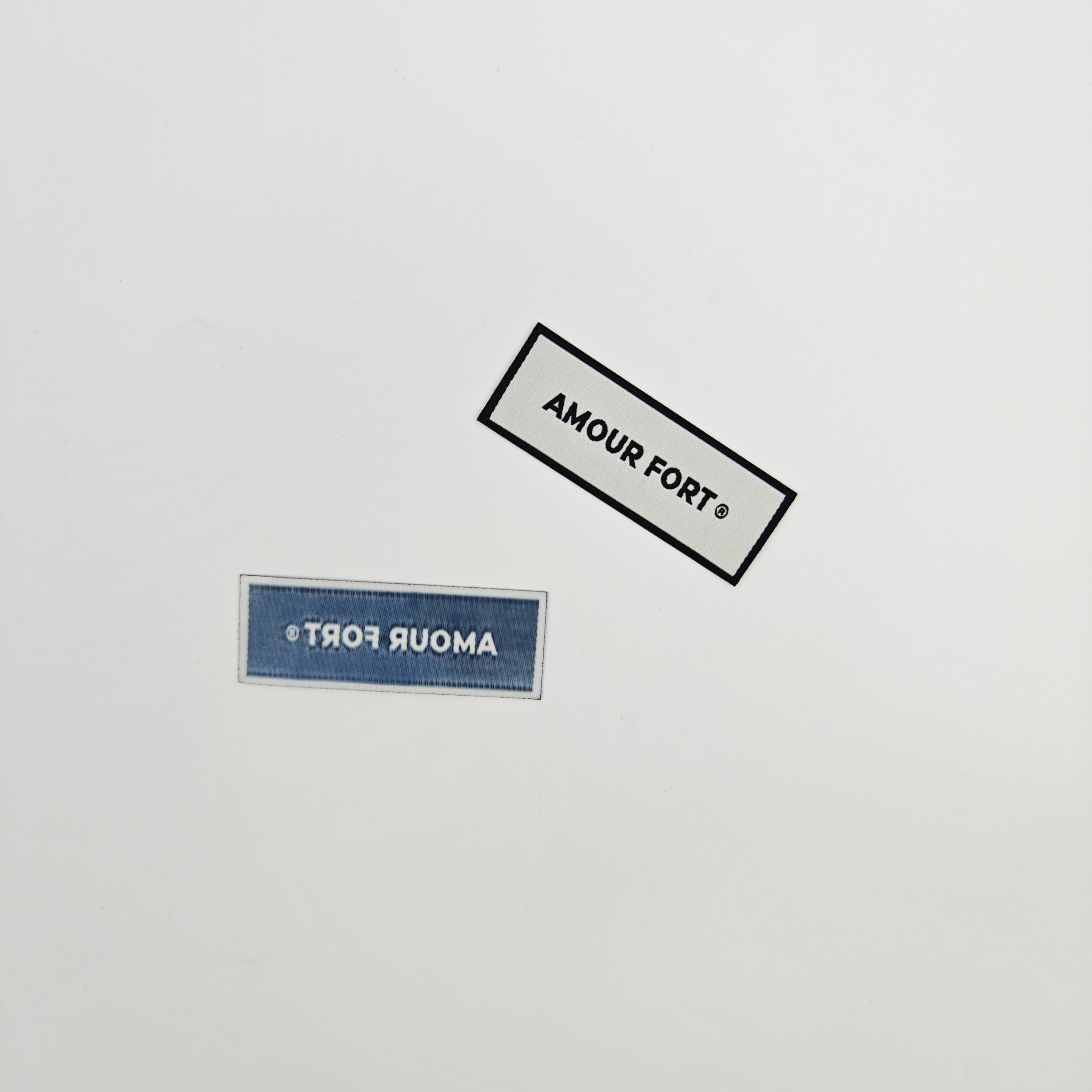 Custom Center Fold Woven Size Labels Wholesale Garment Label with Free Design & Your Logo
