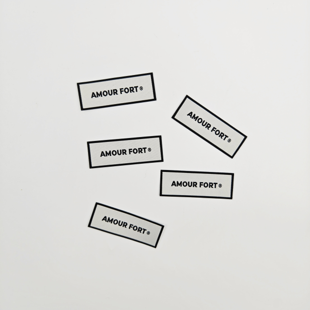 Custom Center Fold Woven Size Labels Wholesale Garment Label with Free Design & Your Logo