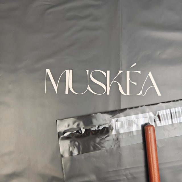 INFFY Eco-Friendly Custom Shipping Bags with Logo Poly Mailers for Clothing Brands