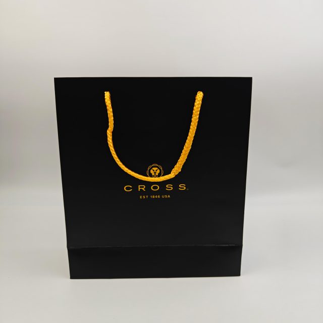 Custom Rigid Paperboard Gift Bags Recycled & Eco-Friendly Retail Packaging