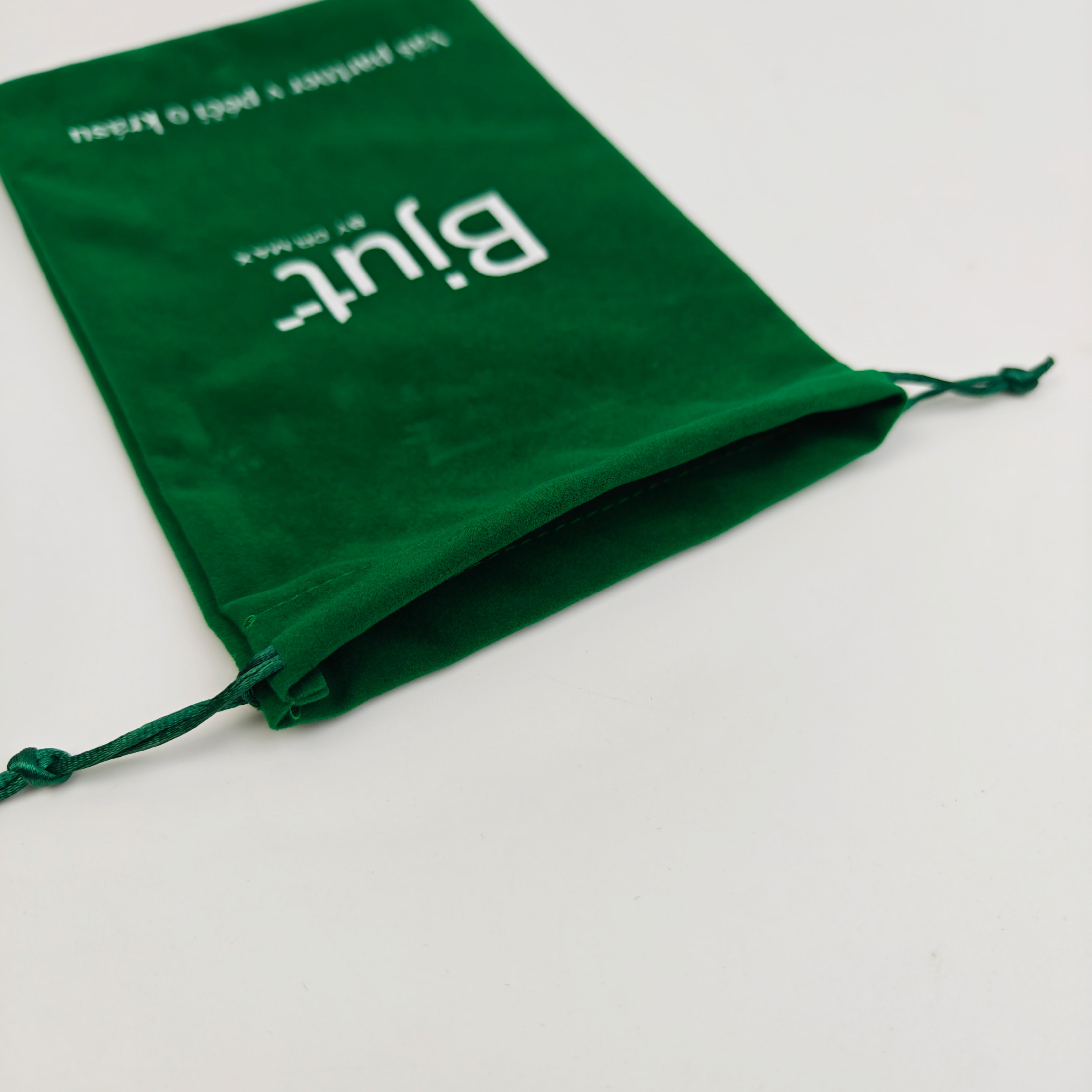 Velvet Drawstring Bag Super Soft Large Pouch with Custom Logo for Jewelry Packaging