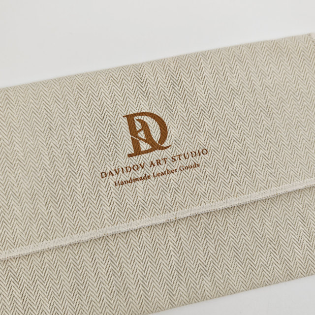 Velvet Envelope Flap Jewelry Pouch Premium Flap Closure Structure with Custom Logo Embossing for Watch & Makeup Gift Storage