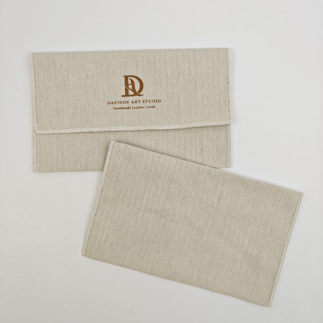 Velvet Envelope Flap Jewelry Pouch Premium Flap Closure Structure with Custom Logo Embossing for Watch & Makeup Gift Storage