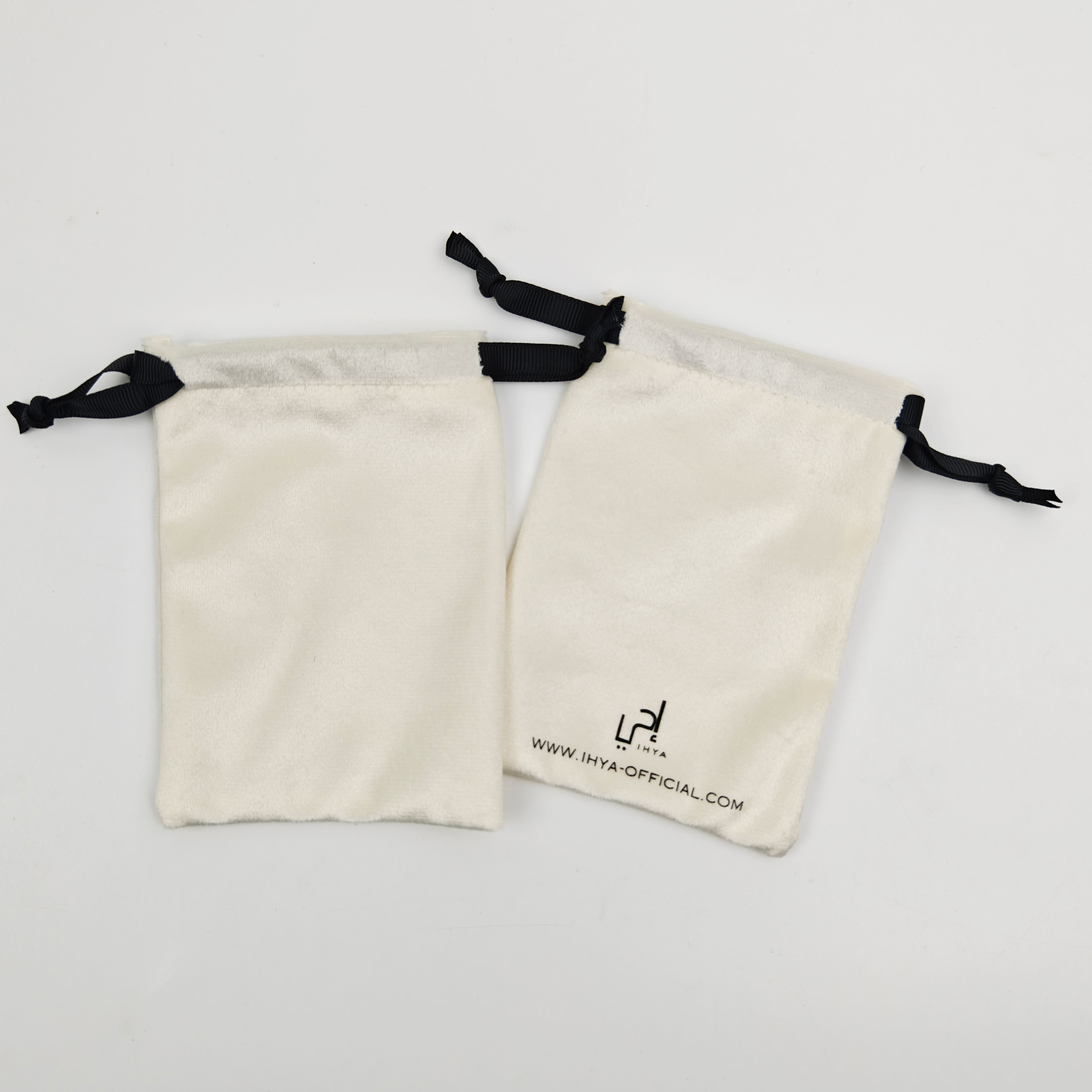 Medium Velvet Drawstring Jewelry Pouch | Luxury Flannel-Lined Construction with Custom Logo Print for Gift Packaging