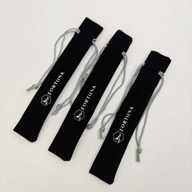 Velvet Drawstring Jewelry Pouch Premium Velvet Material Custom Silver Logo Print for Gift Packaging