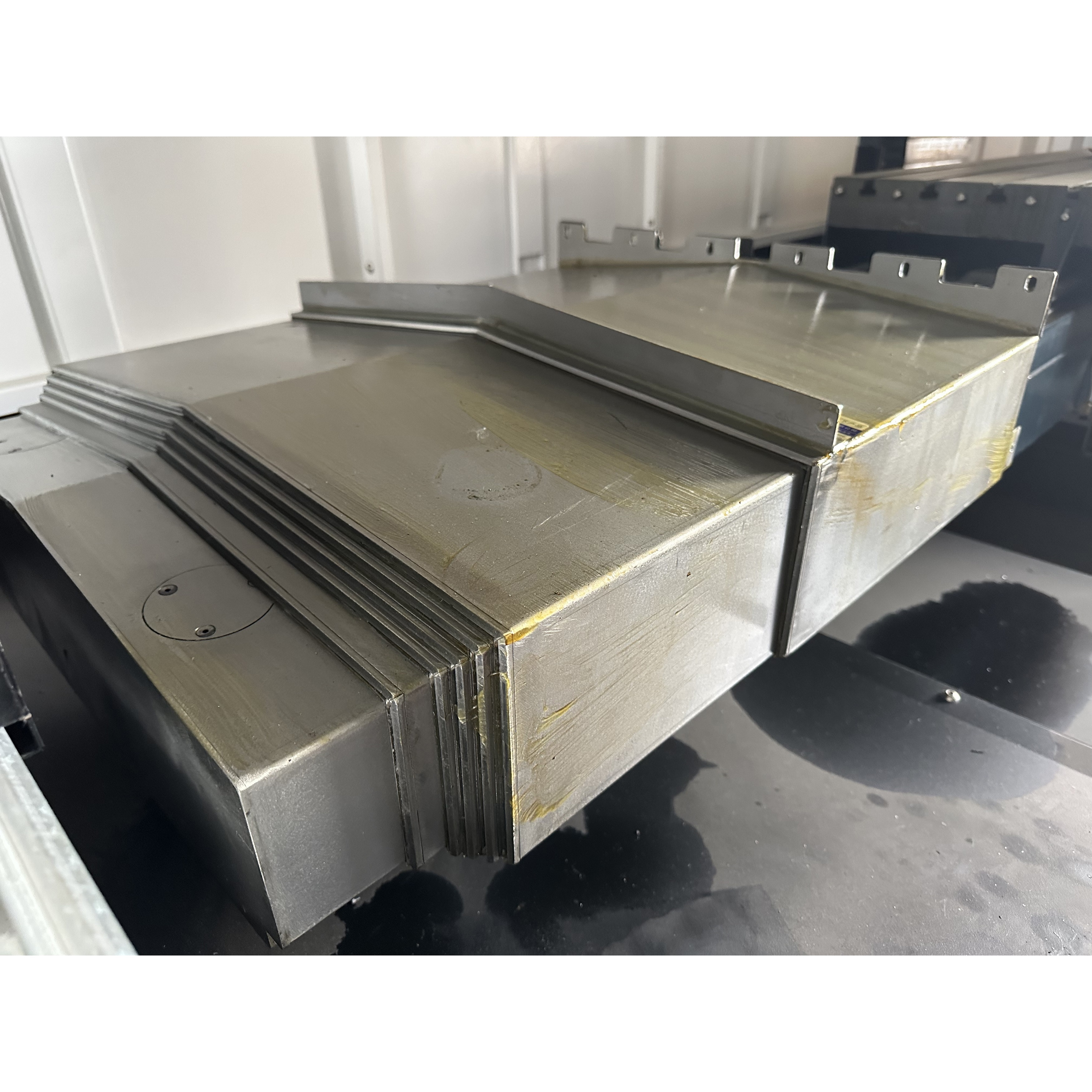 SH-T600 Intelligence Drilling and Tapping Machine Center CNC With BT30