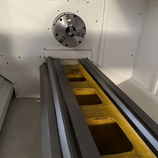 Reliable Low Cost CNC Turning Machine Lathe for Metal