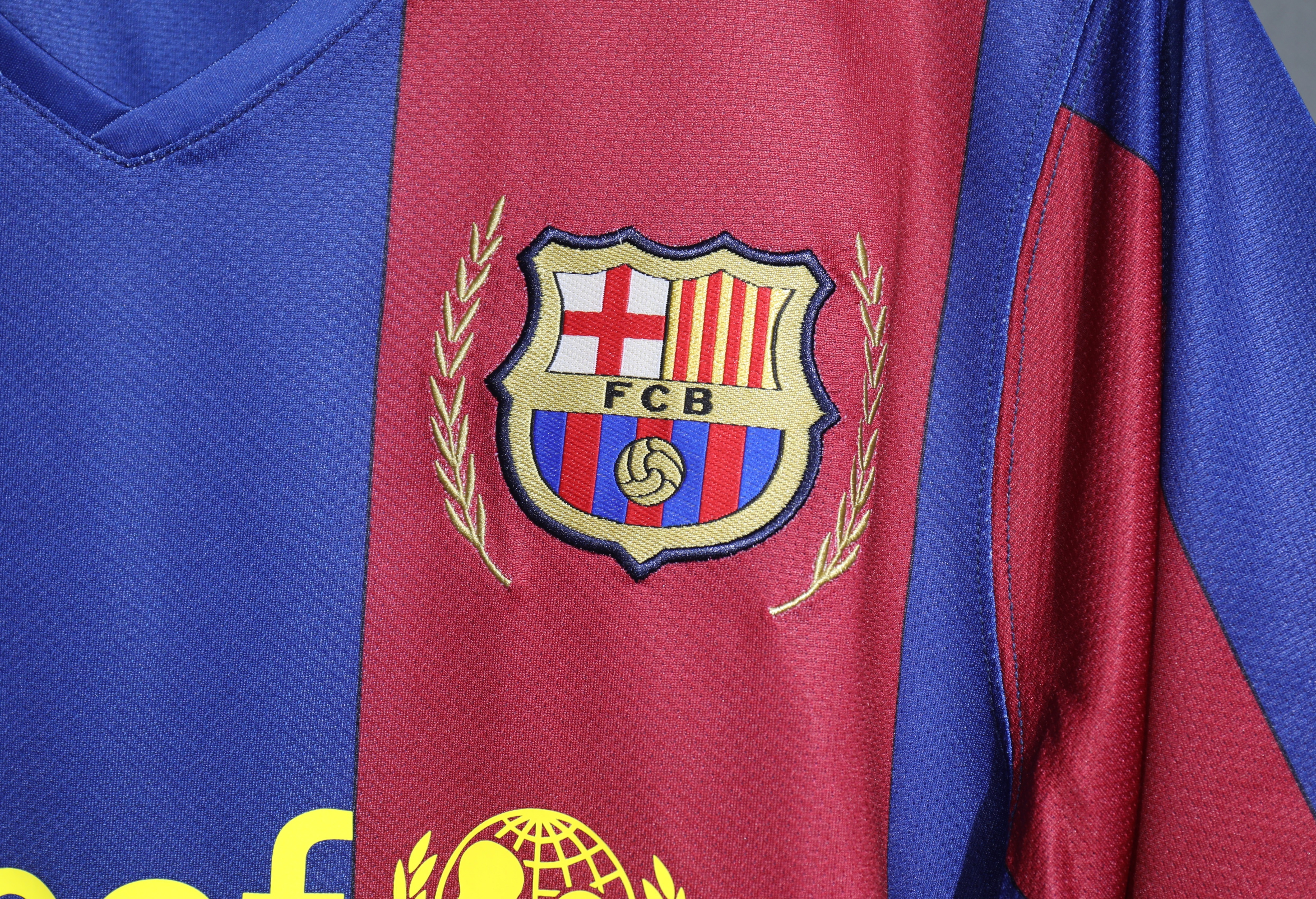 Authentic Barcelona Retro Jersey Home Soccer Shirt 2007-08