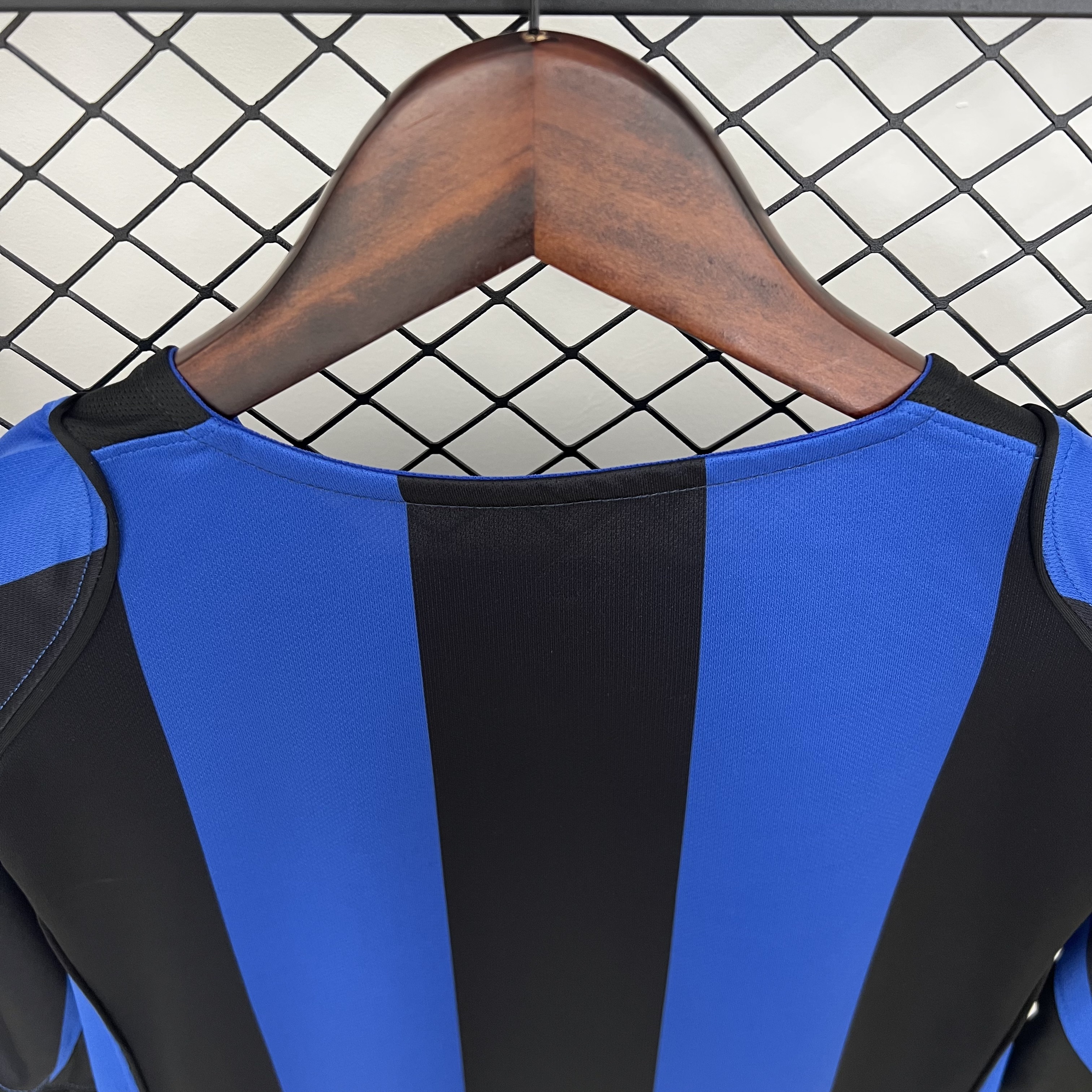 Inter Milan Retro Jersey Custom Home Soccer Jersey 2004/05