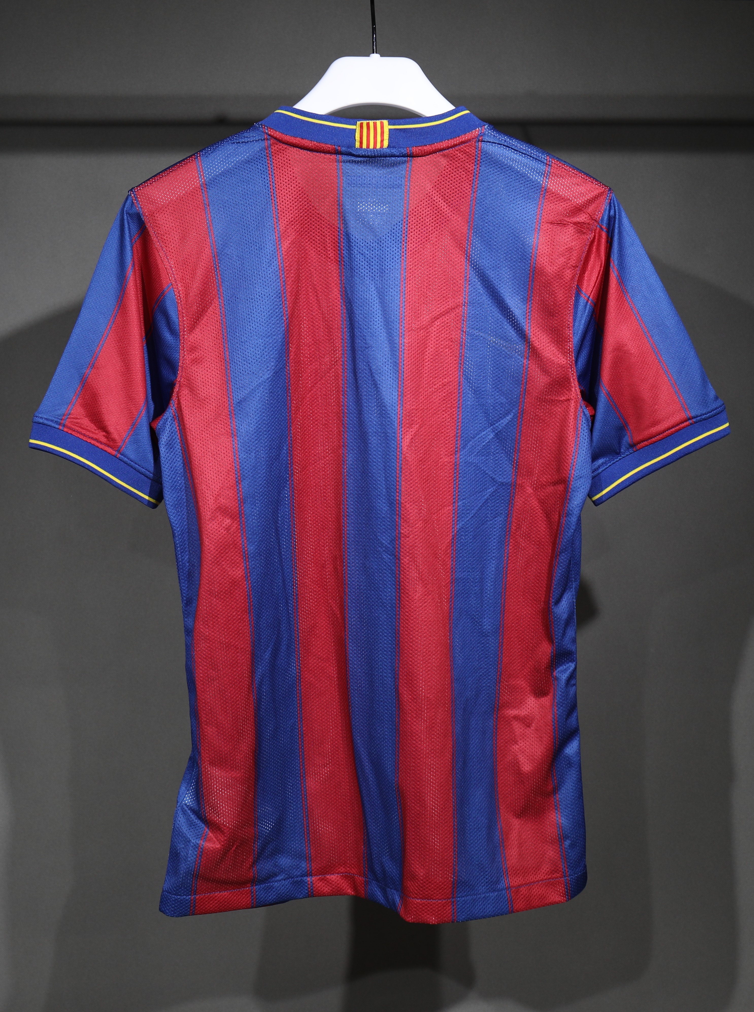 Authentic Barcelona Retro Jersey Home Soccer Shirt 2009-10