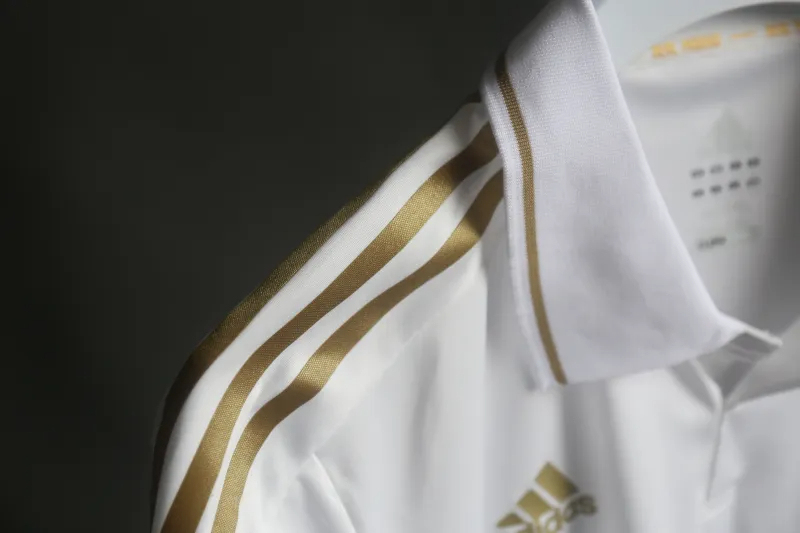 Real Madrid Authentic Retro Jersey Home Long Sleeve Soccer Shirt 2011/12