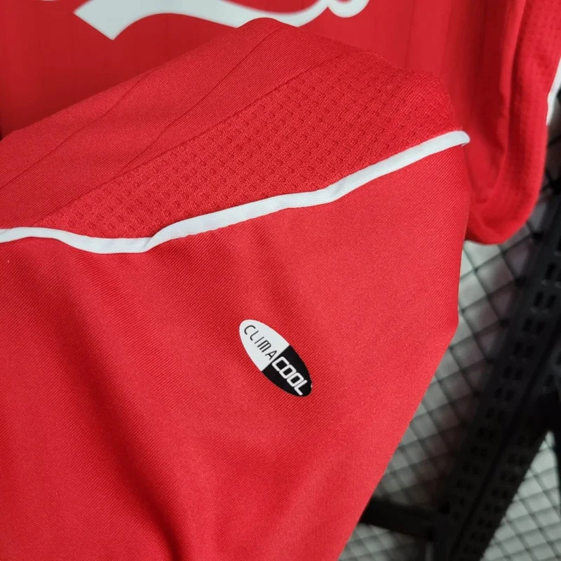 Liverpool Retro Football Jersey Home Custom Shirt 2006/07