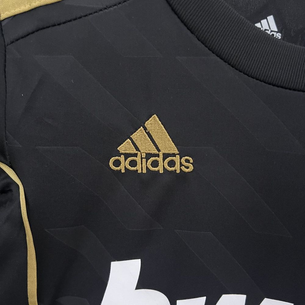 Real Madrid Retro Jersey Away Kids Kit Jersey+Shorts 2011/12