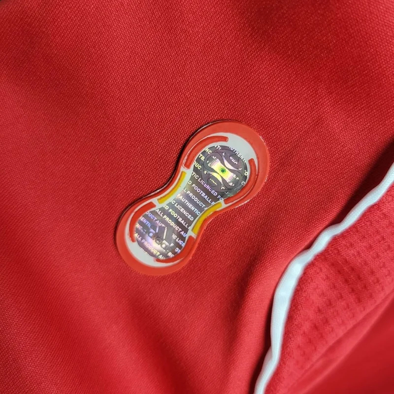 Liverpool Retro Football Jersey Home Custom Shirt 2006/07