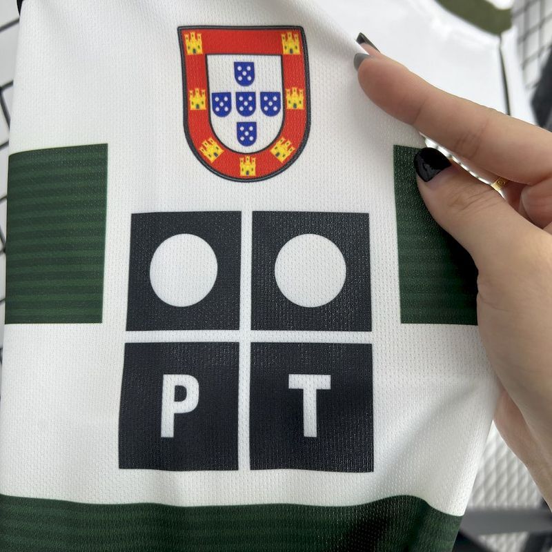 Sporting CP Retro Soccer Jersey Home Long Sleeve Custom Shirt 2001/03