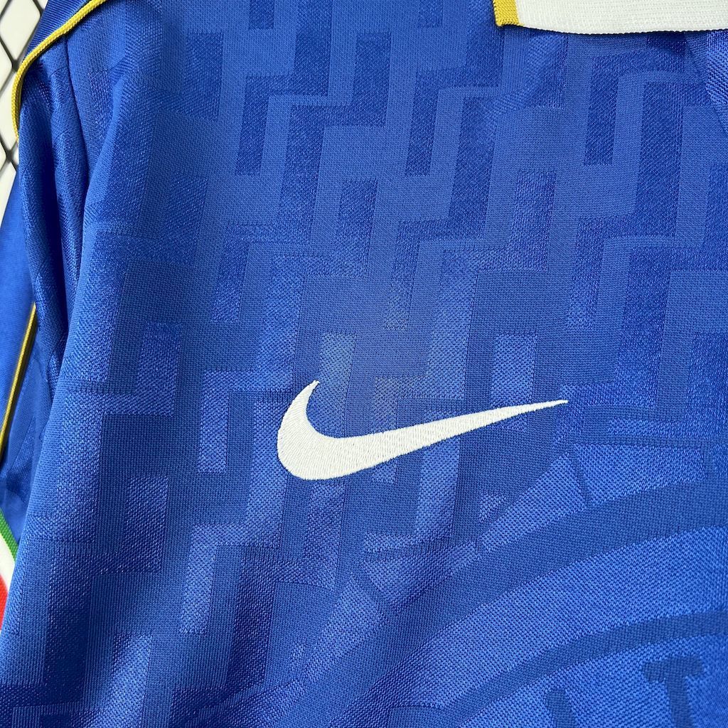 Italy Retro Soccer Jersey Home Custom Shirt 1995
